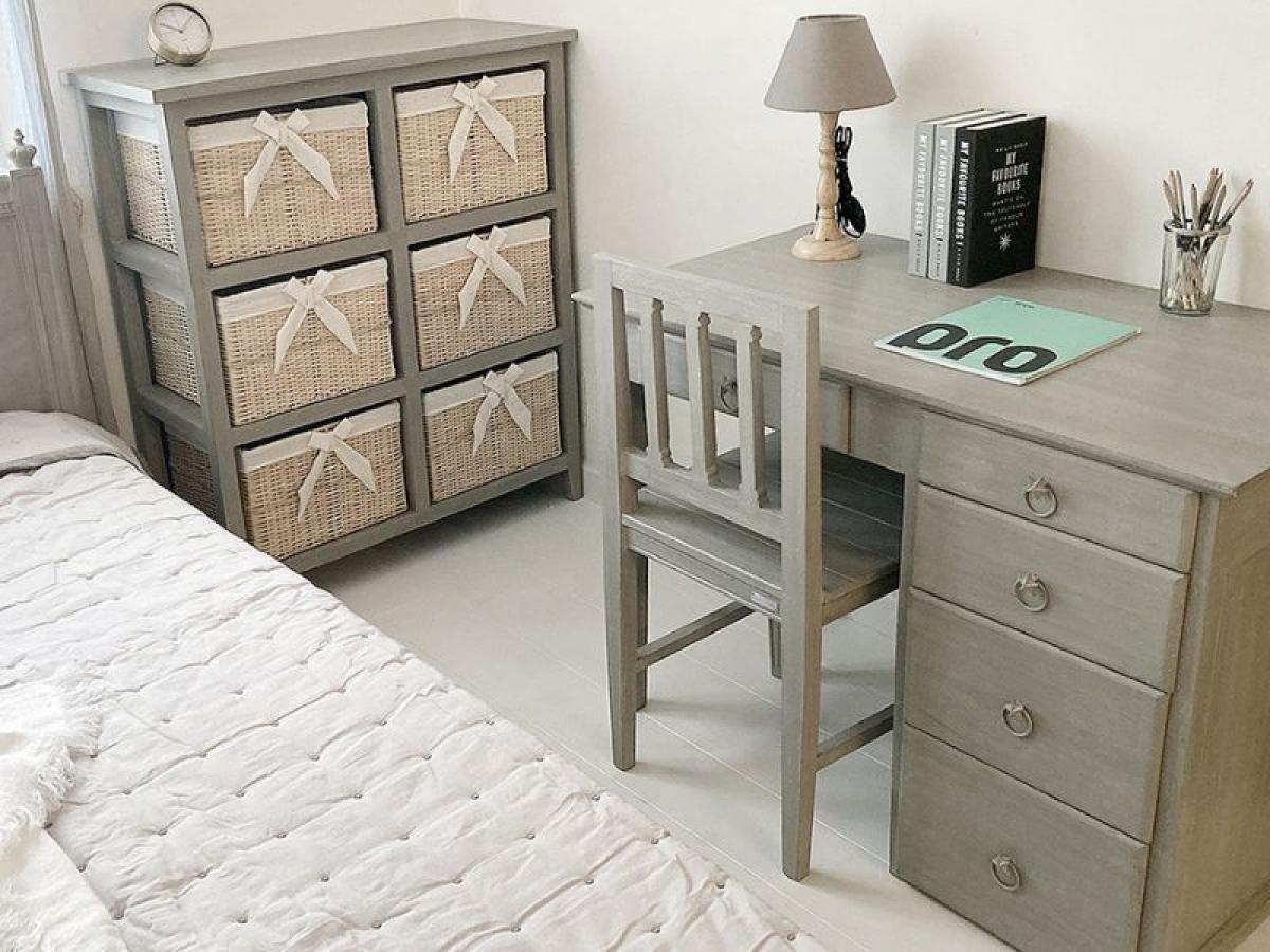 北欧・海外テイストのシンプルなのに可愛いデスク｜おしゃれな勉強机選びのポイント